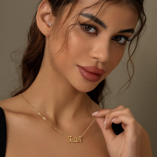 Personalized 18K Gold Name Necklace